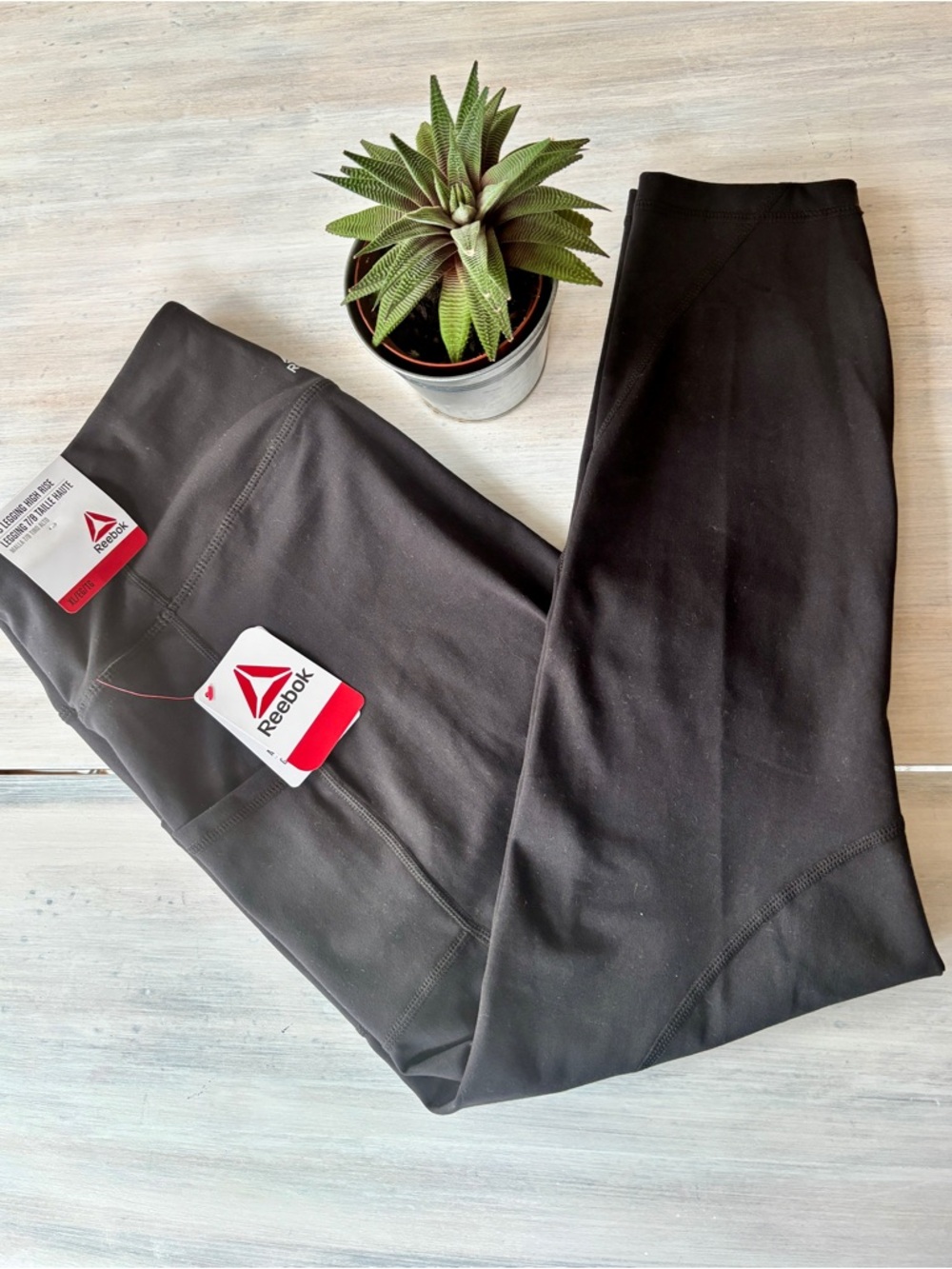 Black Women’s Reebok High‑Rise 7/8 Leggings. Size XL